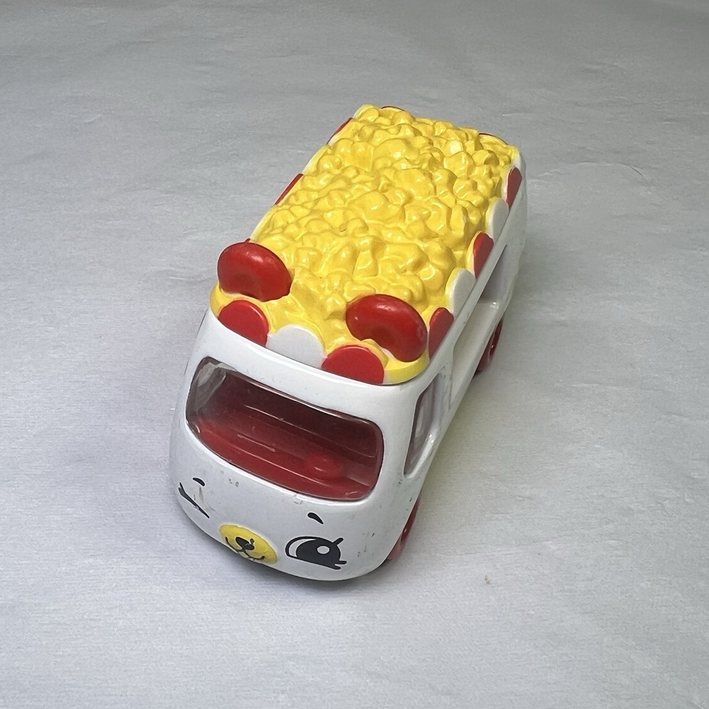 Shopkins Cutie Cars Series 1 # 4 Popcorn Moviegoer Die Cast‎ Car Toy